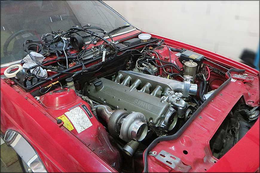BMW-m30-turbo,-classic-635-2-870x580