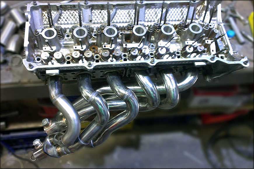 stainless-race-headers-and-custom-pipework-12